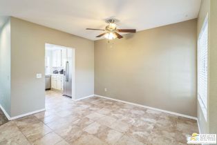 Townhouse, 13583 Almond st, Tustin, CA 92782 - 13