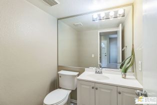 Townhouse, 13583 Almond st, Tustin, CA 92782 - 12