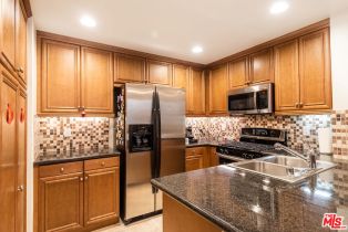 , 6020 Seabluff dr, Playa Vista, CA 90094 - 2