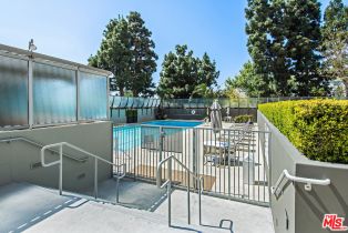 Condominium, 2222 Avenue Of The Stars, Westwood, CA 90067 - 28