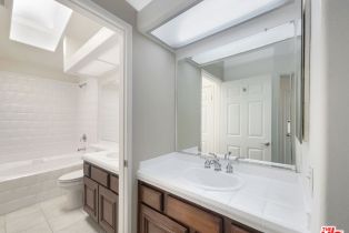 Condominium, 22333 Golden Canyon cir, Chatsworth, CA 91311 - 12