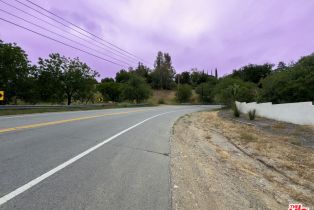 , 1 Topanga Canyon blvd, Woodland Hills, CA 91364 - 2