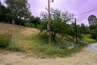 , 1 Topanga Canyon blvd, Woodland Hills, CA 91364 - 6