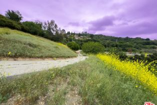 , 1 Topanga Canyon blvd, Woodland Hills, CA 91364 - 12