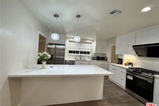 , 113 Doheny dr, Beverly Hills, CA 90211 - 2