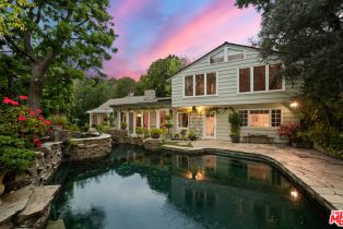Single Family Residence, 2576 Benedict Canyon Dr, Beverly Hills, CA  Beverly Hills, CA 90210