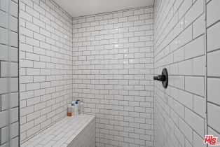 Single Family Residence, 15257 Encanto dr, Sherman Oaks, CA 91403 - 37