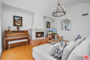 Single Family Residence, 15257 Encanto dr, Sherman Oaks, CA 91403 - 13