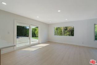 , 22563 Tiara st, Woodland Hills, CA 91367 - 16