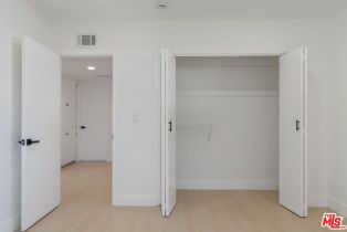 , 22563 Tiara st, Woodland Hills, CA 91367 - 44