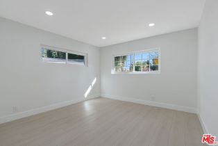 , 22563 Tiara st, Woodland Hills, CA 91367 - 42