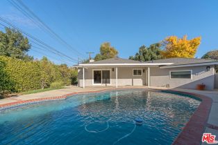 , 22563 Tiara st, Woodland Hills, CA 91367 - 11