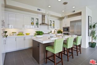 , 12698 Sandhill ln, Playa Vista, CA 90094 - 6