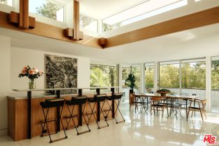 Single Family Residence, 1061 Loma Vista dr, Beverly Hills, CA 90210 - 8