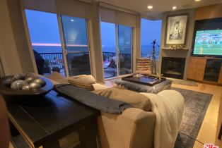 Single Family Residence, 216 38th st, Manhattan Beach, CA 90266 - 4