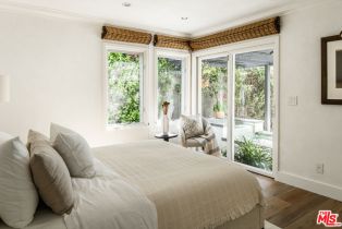 Single Family Residence, 1135 Ravoli dr, Pacific Palisades, CA 90272 - 19