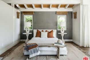 Single Family Residence, 1135 Ravoli dr, Pacific Palisades, CA 90272 - 11