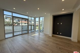 , 8210 Fountain ave, West Hollywood , CA 90046 - 14