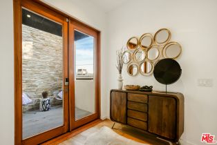 , 8469 FRANKLIN ave, West Hollywood , CA 90069 - 4