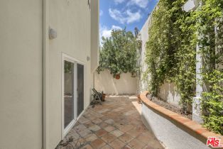 Single Family Residence, 4324 Saltillo st, Woodland Hills, CA 91364 - 41