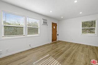 , 1326 Screenland dr, Burbank, CA 91505 - 4