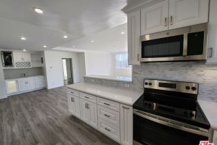 Residential Income, 303 Swall dr, Beverly Hills, CA 90211 - 9