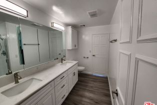 Residential Income, 303 Swall dr, Beverly Hills, CA 90211 - 8