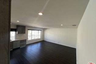 , 1434 10th st, Santa Monica, CA 90401 - 3