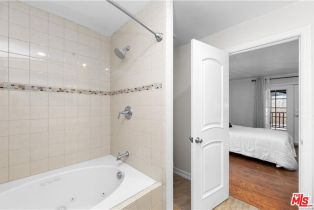 , 4201 Topanga Canyon blvd, Woodland Hills, CA 91364 - 9