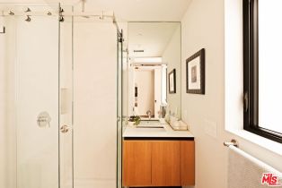 Single Family Residence, 4951 Nagle ave, Sherman Oaks, CA 91423 - 25