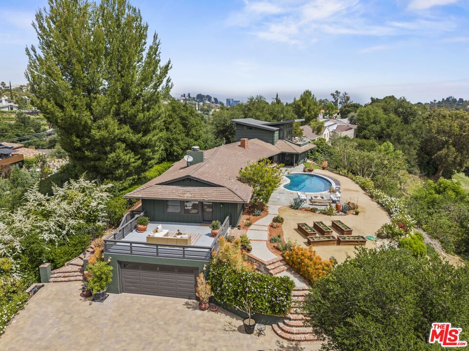 Single Family Residence, 4650 Canoga ave, Woodland Hills, CA 91364 - 1