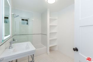 , 8499 FOUNTAIN ave, West Hollywood , CA 90069 - 9