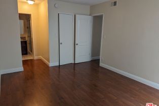 , 633 Sweetzer ave, West Hollywood , CA 90048 - 6