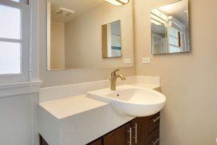 , 1440 Elkgrove cir, Venice, CA 90291 - 5