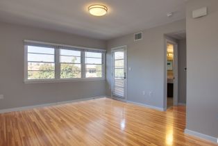Residential Lease, 1440   Elkgrove Cir, Venice, CA  Venice, CA 90291