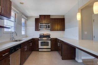 , 1440 Elkgrove cir, Venice, CA 90291 - 2