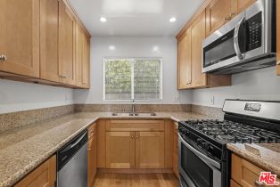 Apartment, 1037 La Jolla ave, West Hollywood , CA 90046 - 8