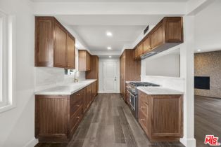 , 3361 Scadlock ln, Sherman Oaks, CA 91403 - 10