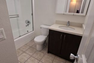 Condominium, 18350 Hatteras st, Tarzana, CA 91356 - 18