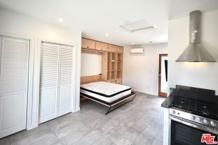 , 4448 Elmer ave, Studio City, CA 91602 - 7