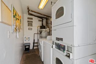 Condominium, 1950 Cloverfield blvd, Santa Monica, CA 90404 - 22