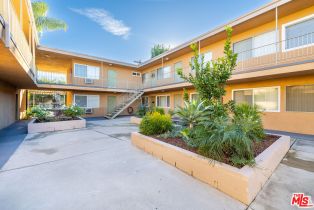 Apartment, 5541 Newcastle ave, Encino, CA 91316 - 9