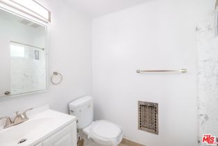 Apartment, 5541 Newcastle ave, Encino, CA 91316 - 5