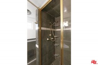 , 4721 Greenbush ave, Sherman Oaks, CA 91423 - 7