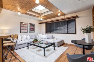 Condominium, 1524 10th st, Santa Monica, CA 90401 - 3