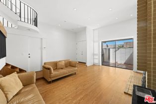 , 357 El Camino dr, Beverly Hills, CA 90212 - 4