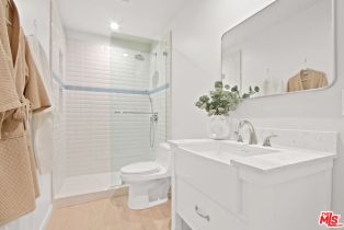 Condominium, 2221 Ocean ave, Santa Monica, CA 90405 - 19