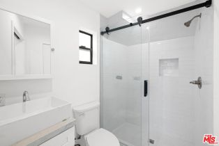 , 1417 Crestview ct, Westwood, CA 90024 - 10