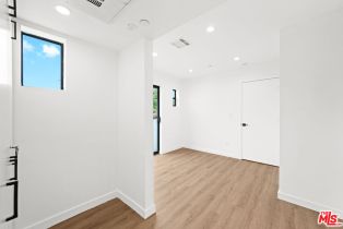 , 1417 Crestview ct, Westwood, CA 90024 - 17