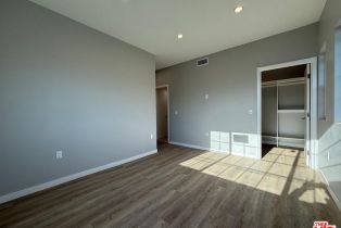 Single Family Residence, 10605 Owensmouth ave, Chatsworth, CA 91311 - 10